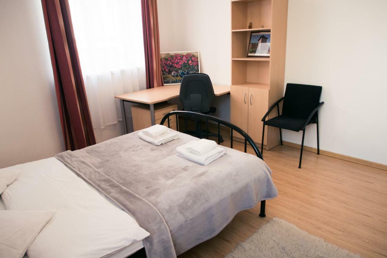 Town Hall 3 Bedroom Apartment วิลนีอุส ภายนอก รูปภาพ